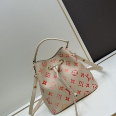 Louis Vuitton Bucket Bags